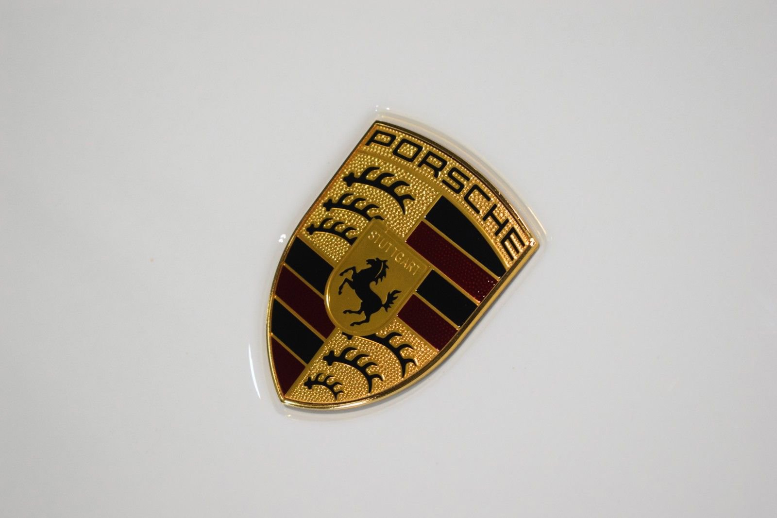 Used 2024 Porsche 911 Carrera RWD image 2