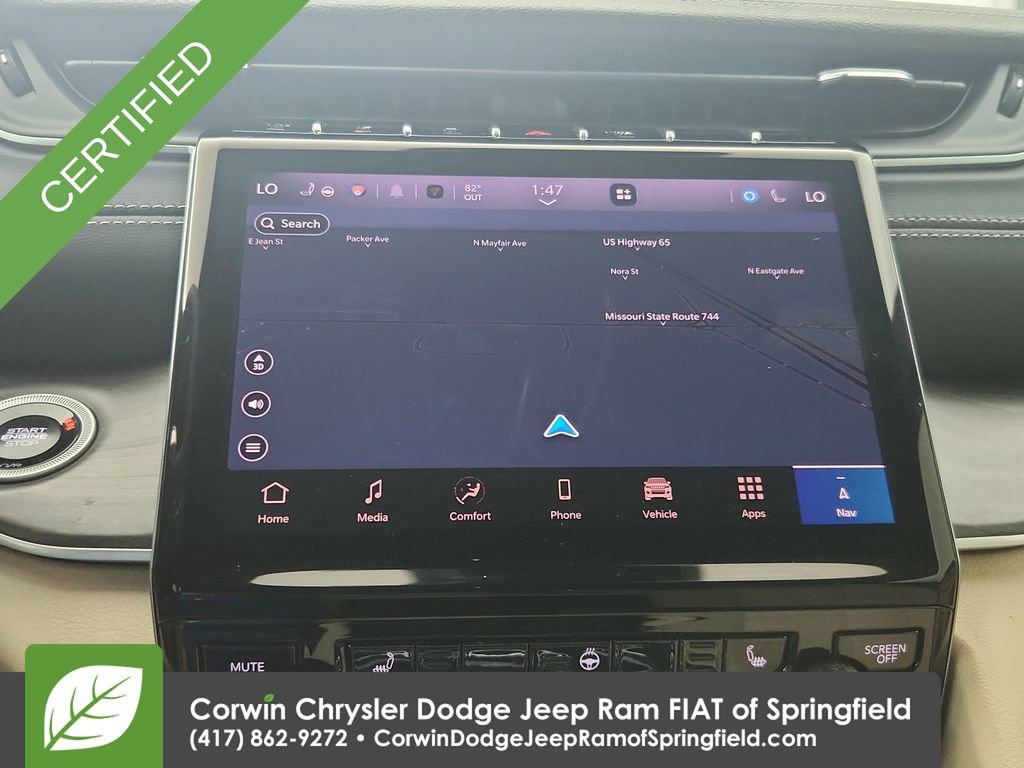 Used 2025 Jeep Grand Cherokee L Limited w/ Trailer Tow Package AWD/4WD image 25