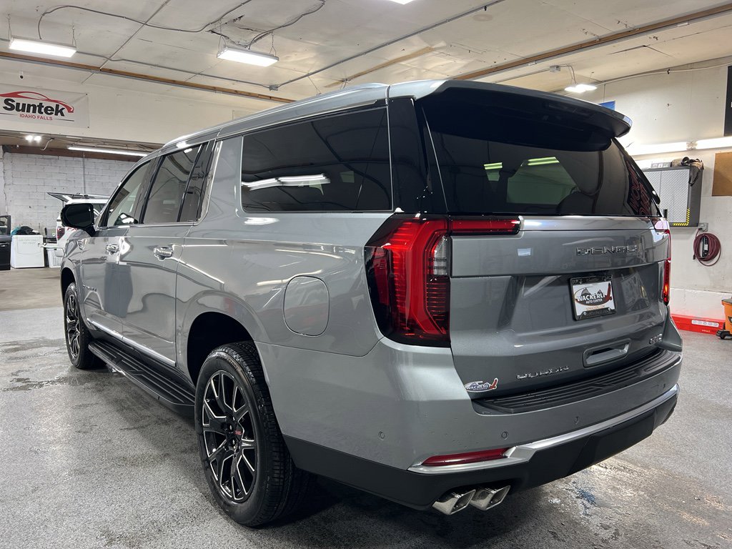 New 2026 GMC Yukon XL Denali w/ LPO, Floor Liner Package AWD/4WD image 3