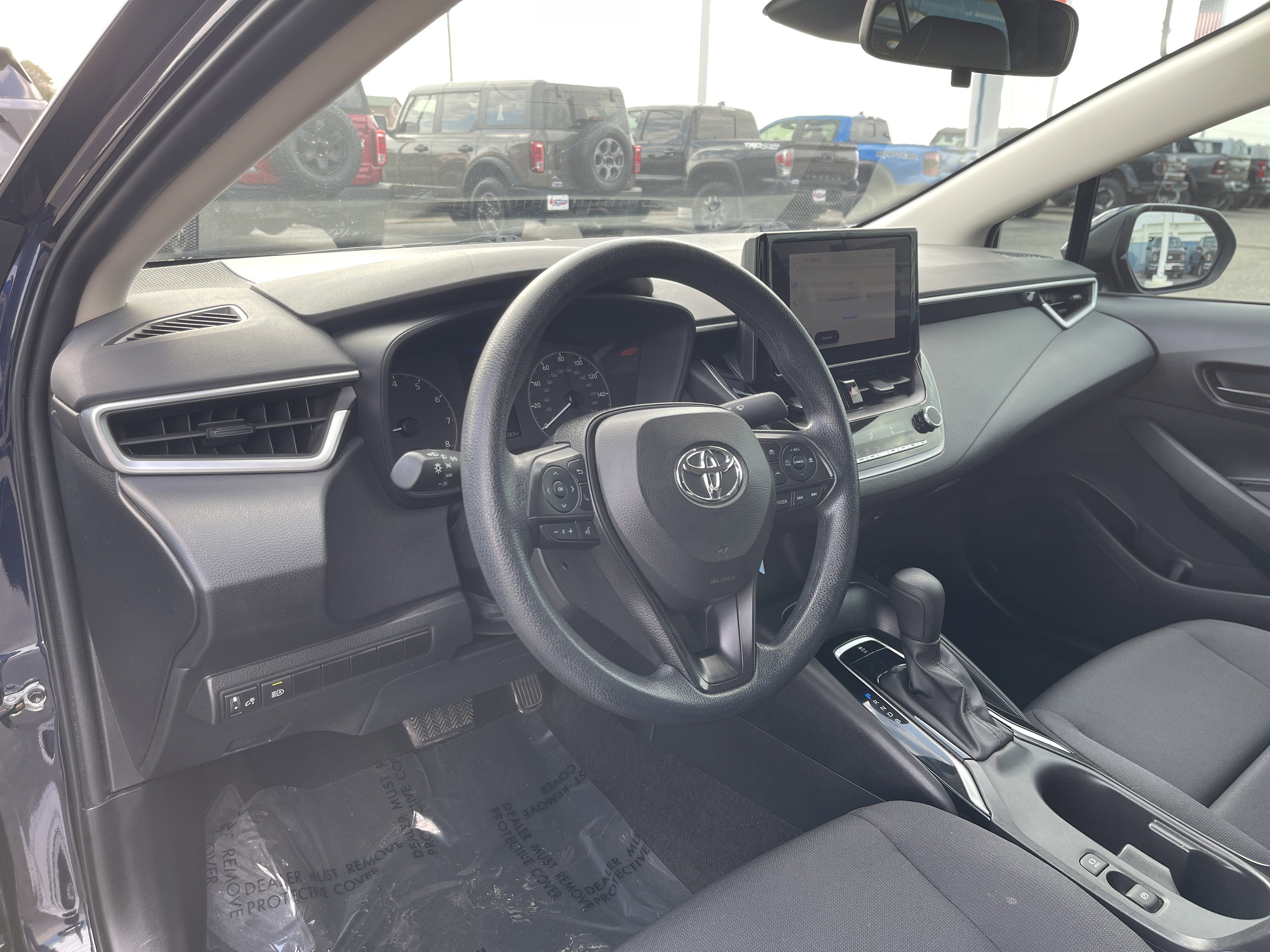 Used 2024 Toyota Corolla LE image 13