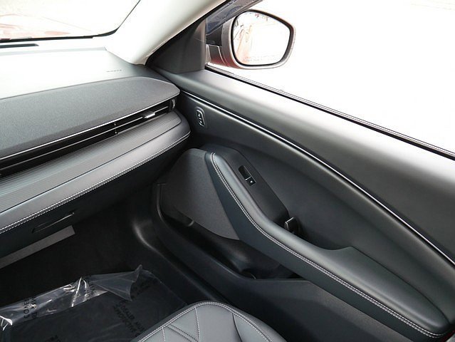 Used 2024 Ford Mustang Mach-E Select w/ Comfort Package Lite image 24