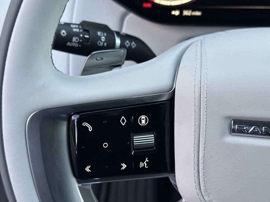 New 2026 Land Rover Range Rover SV image 26