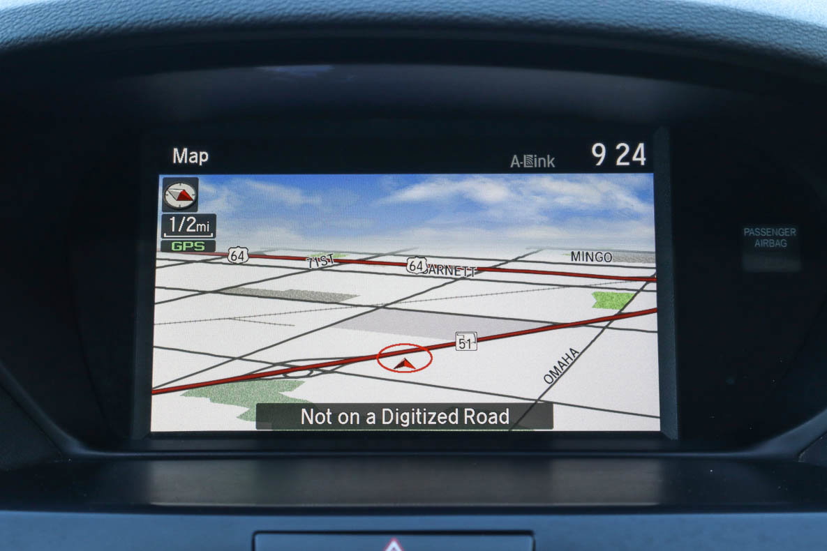 Used 2018 Acura TLX w/ Technology Package FWD image 11