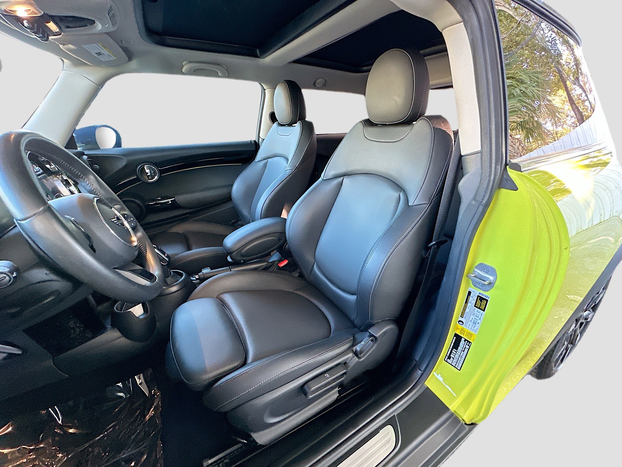 Certified 2023 MINI Cooper S image 21