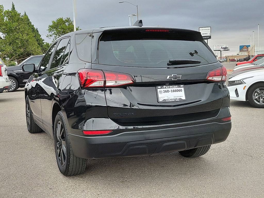 Used 2024 Chevrolet Equinox LS w/ Midnight Edition FWD image 8