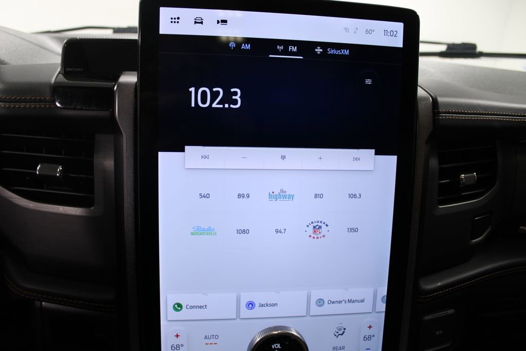 Used 2023 Ford Expedition Platinum image 33