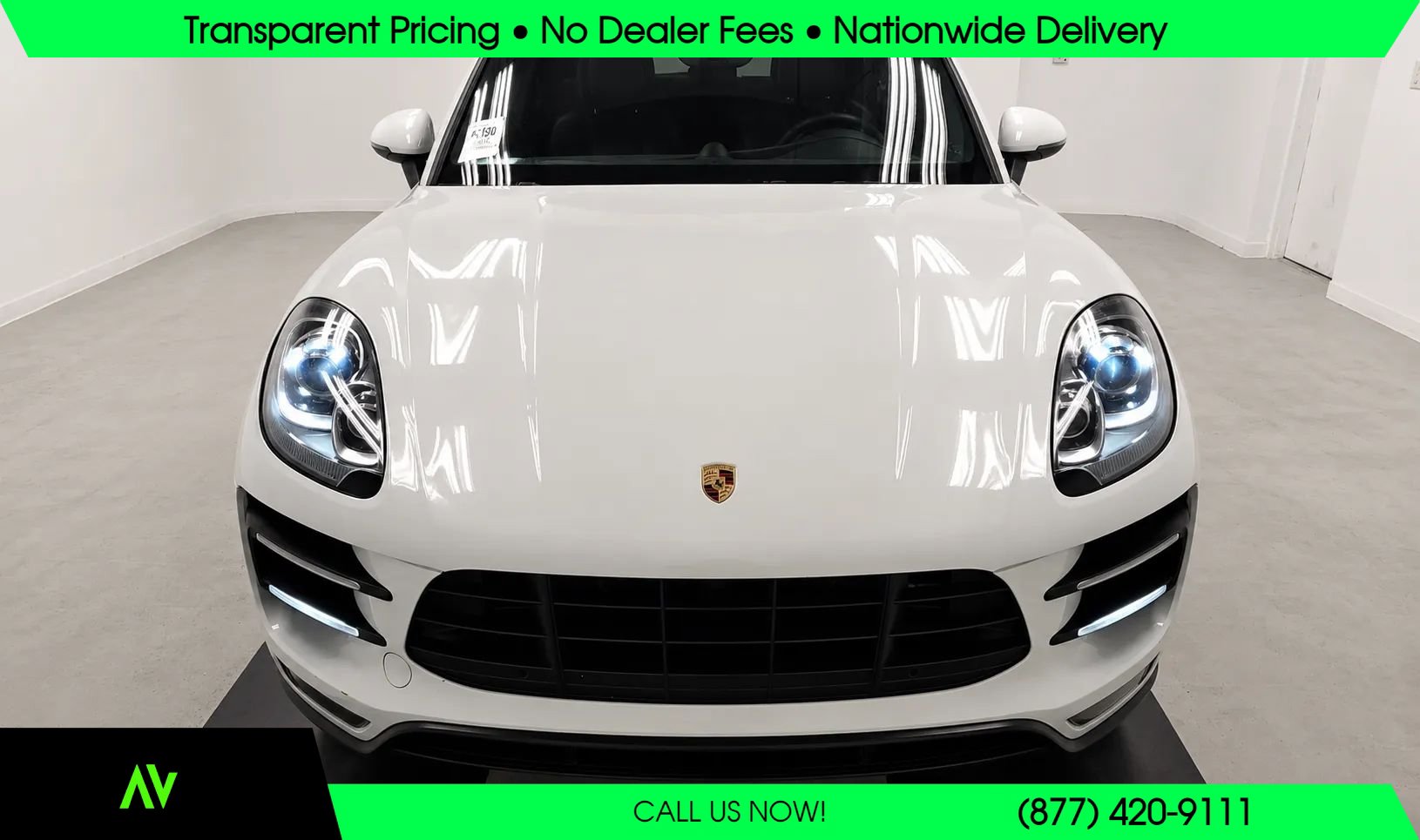 Used 2018 Porsche Macan Turbo AWD/4WD image 12