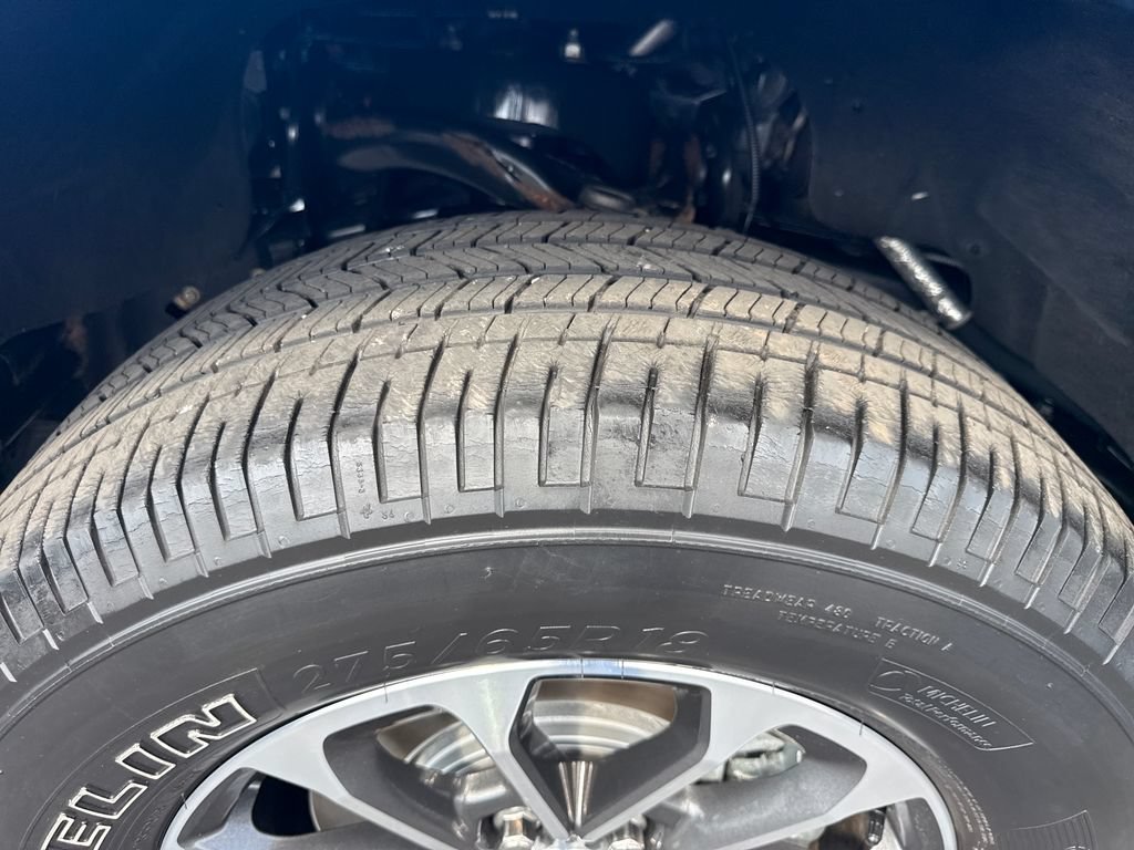 Used 2019 Ford F150 XLT w/ Equipment Group 302A Luxury AWD/4WD image 33