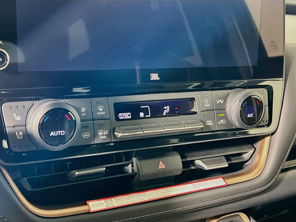 New 2026 Toyota Grand Highlander AWD Hybrid image 13