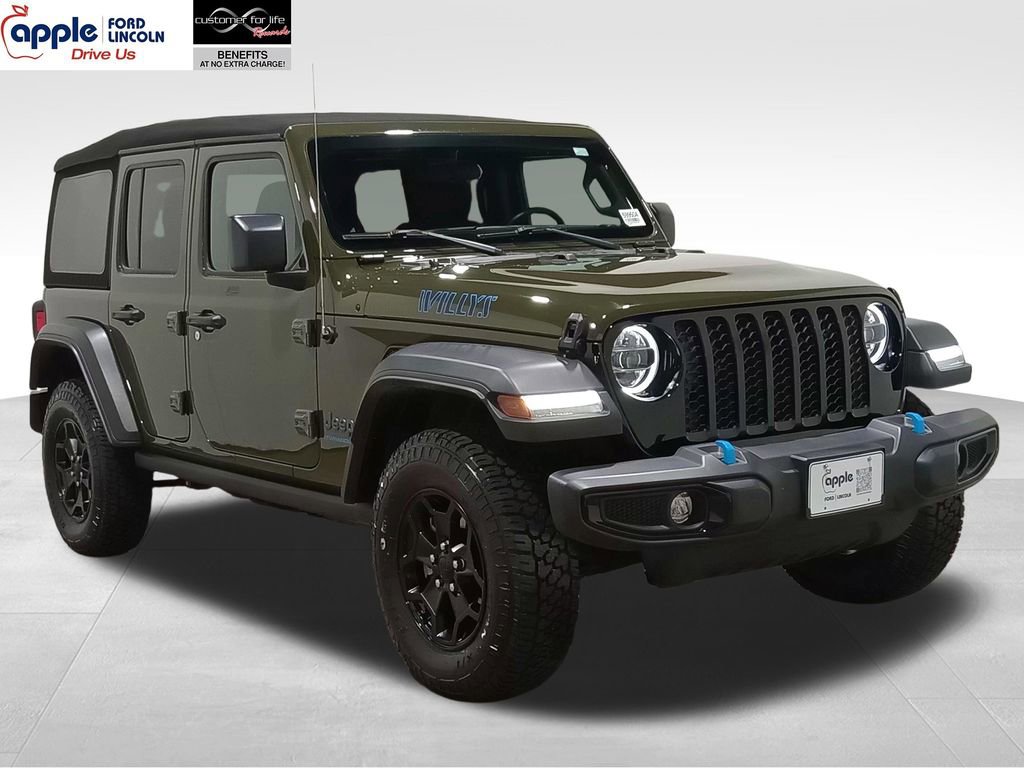 Used 2023 Jeep Wrangler Unlimited w/ Cold Weather Group AWD/4WD image 1
