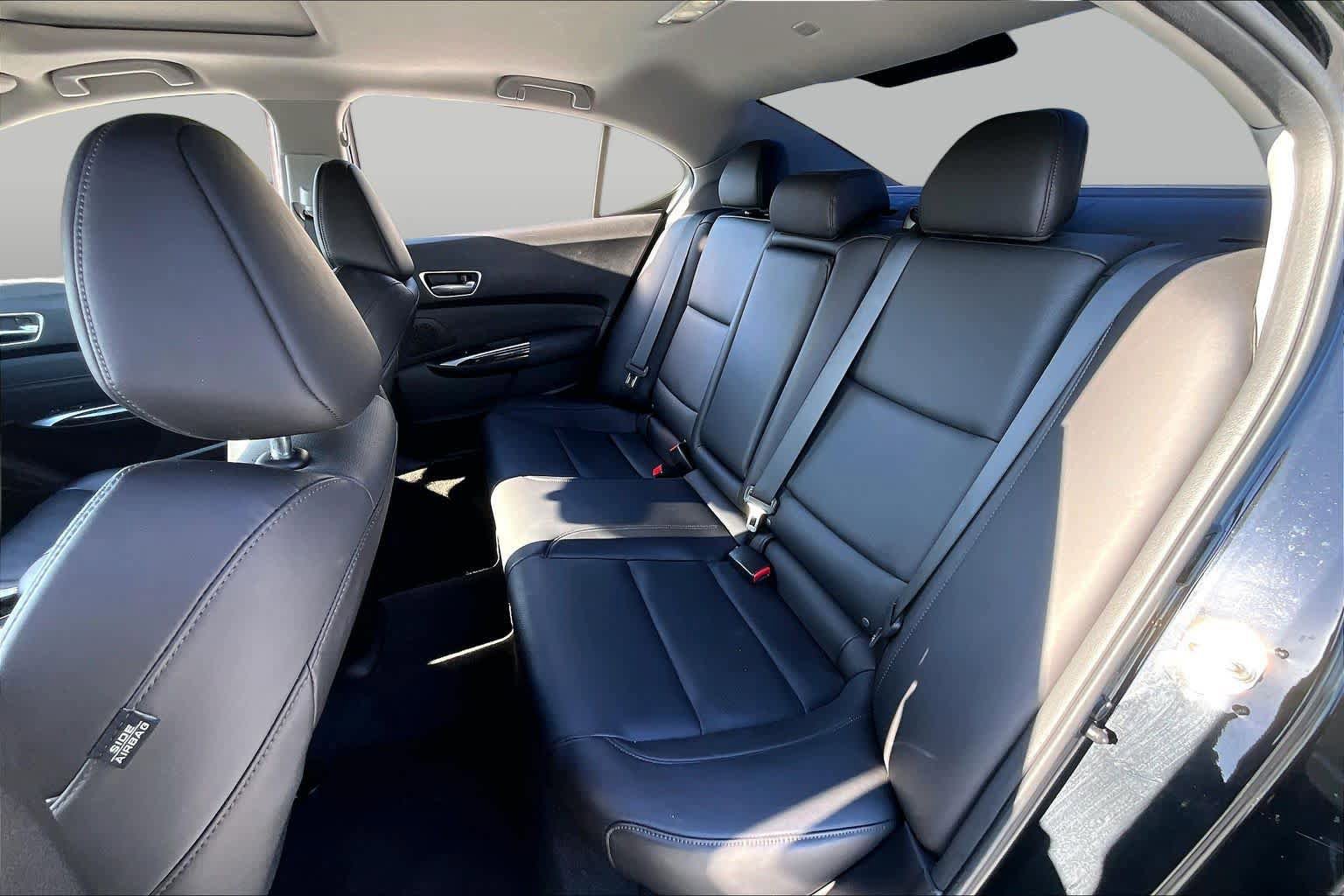 Used 2018 Acura TLX w/ Technology Package FWD image 20
