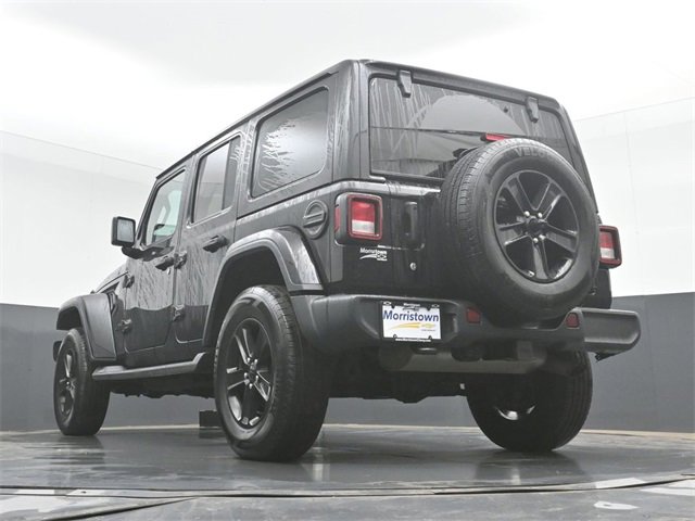 Used 2020 Jeep Wrangler Unlimited Sahara image 46