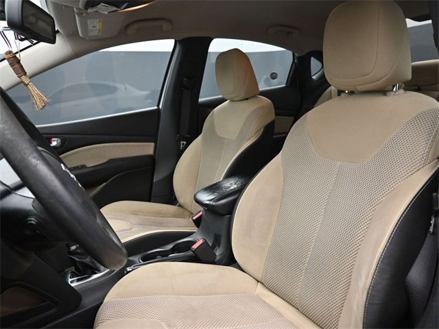 Used 2015 Dodge Dart SXT image 13