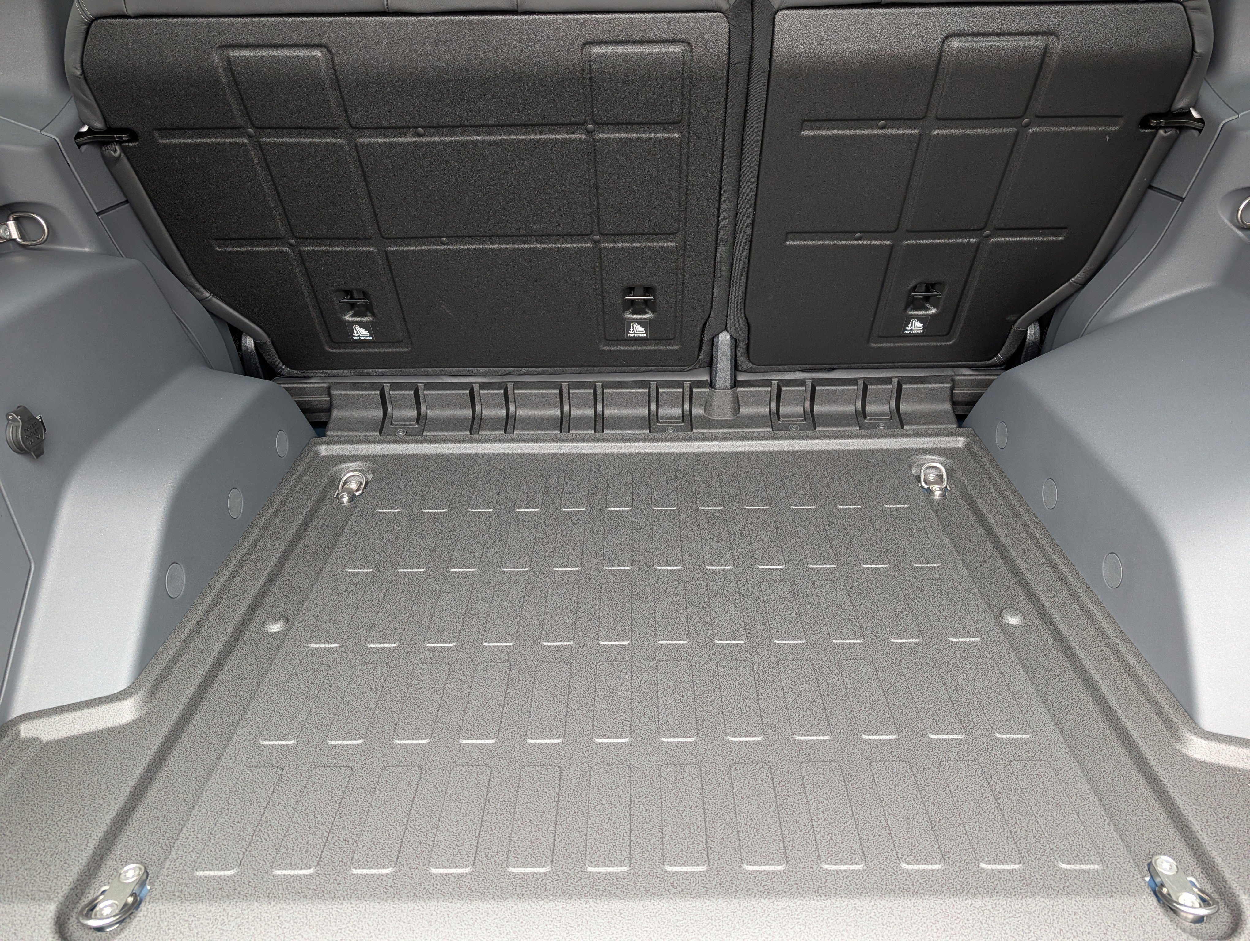 New 2026 INEOS Grenadier Fieldmaster Edition image 18