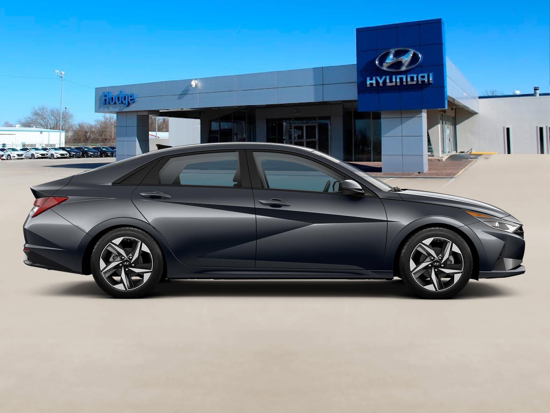 Used 2023 Hyundai Elantra SEL w/ Convenience Package image 9