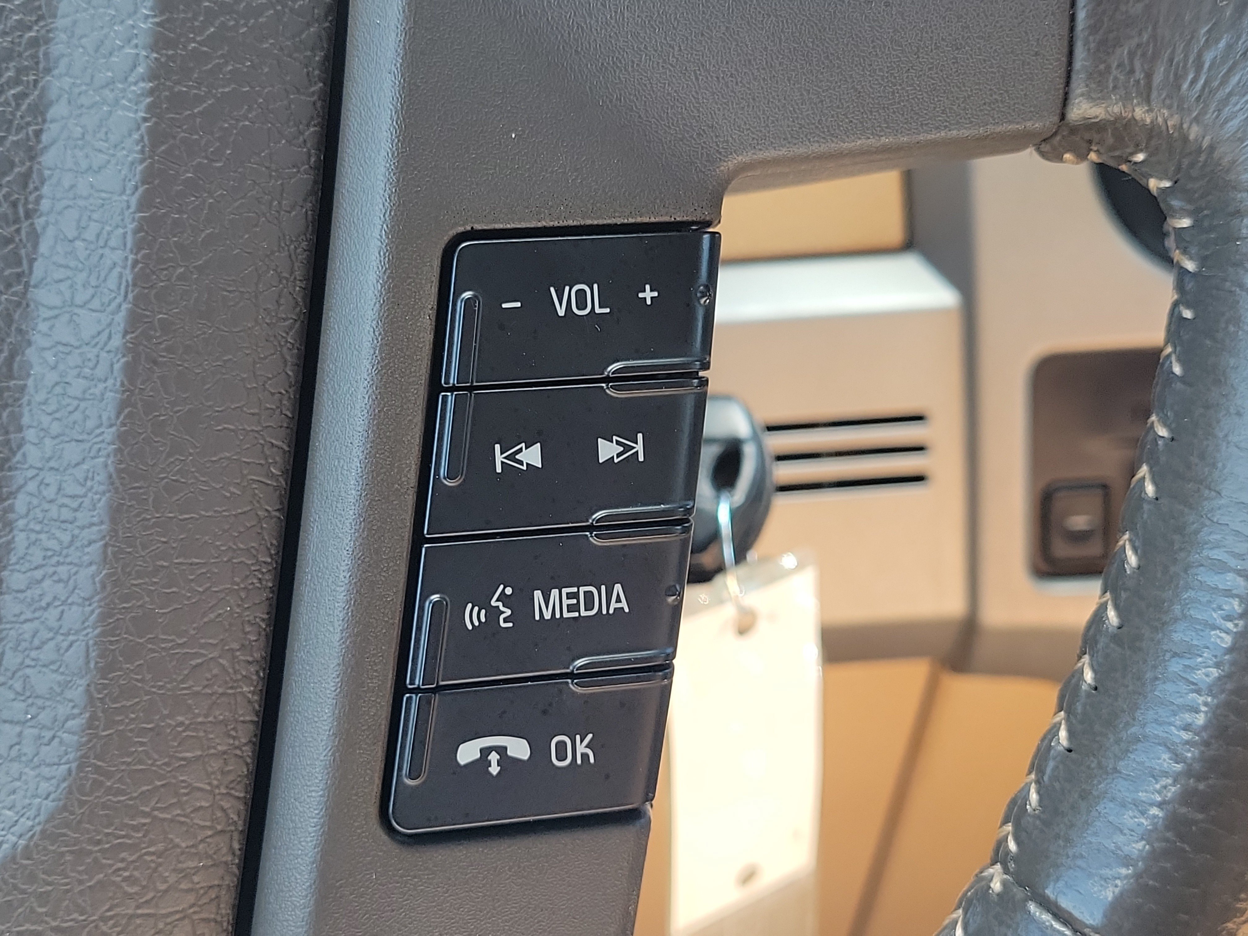 Used 2012 Ford F150 Lariat w/ Lariat Chrome Pkg AWD/4WD image 21