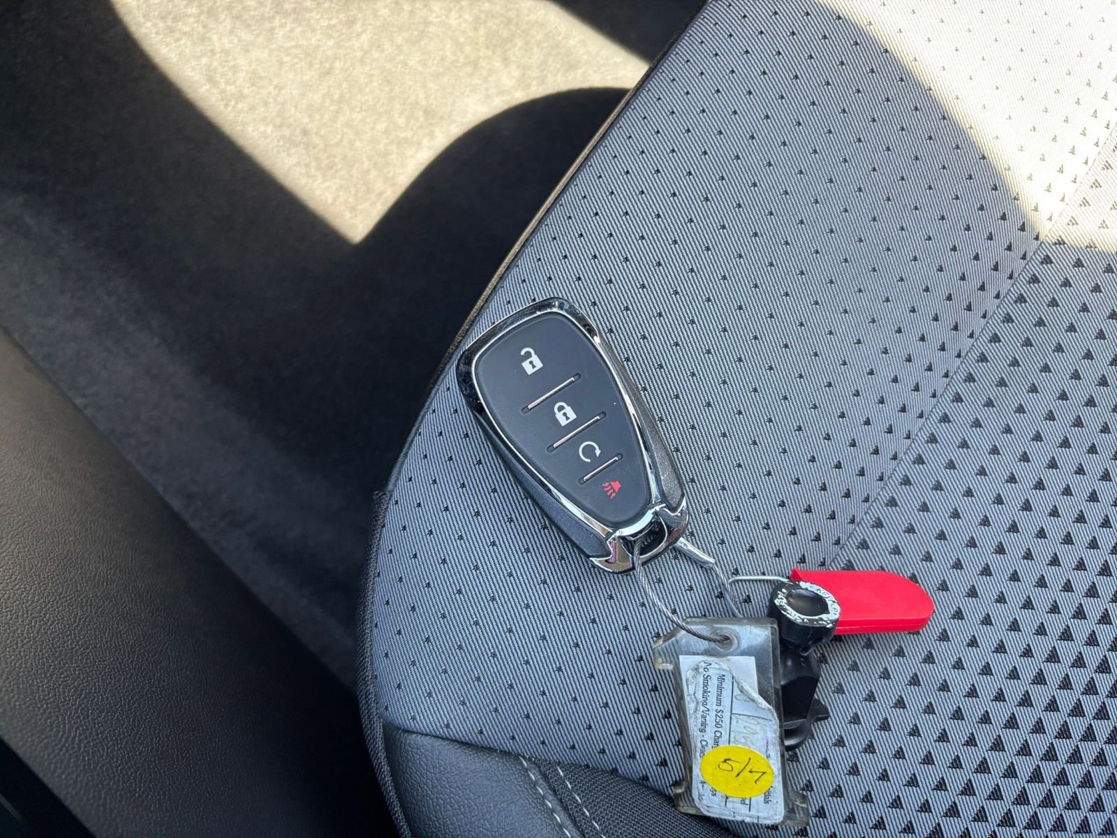 Used 2025 Chevrolet Trax LT FWD image 18