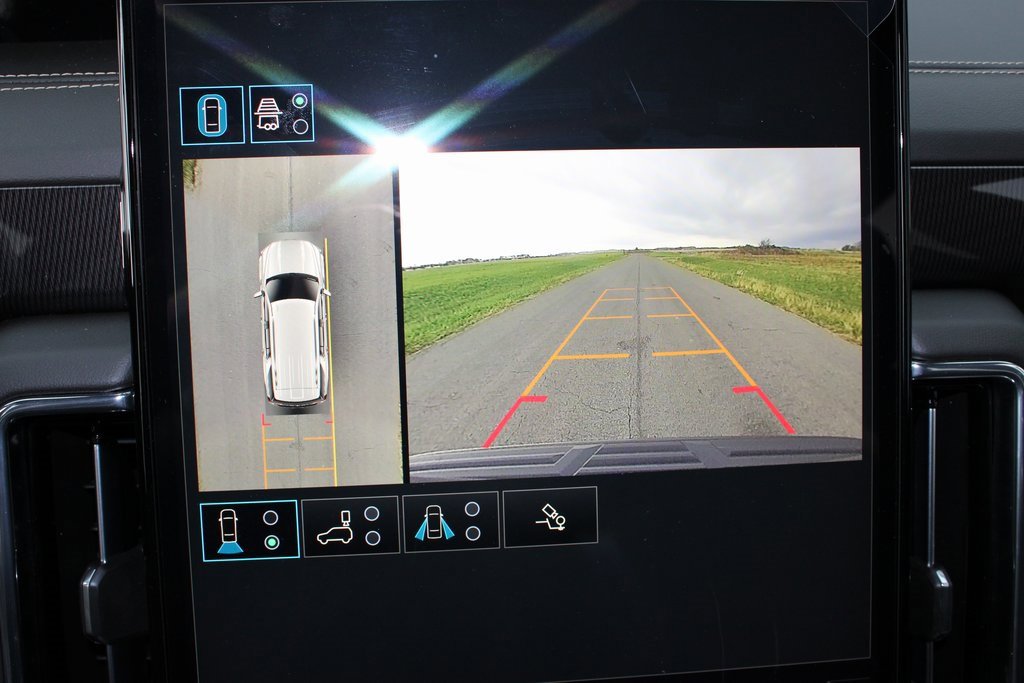 New 2026 GMC Yukon Elevation image 18