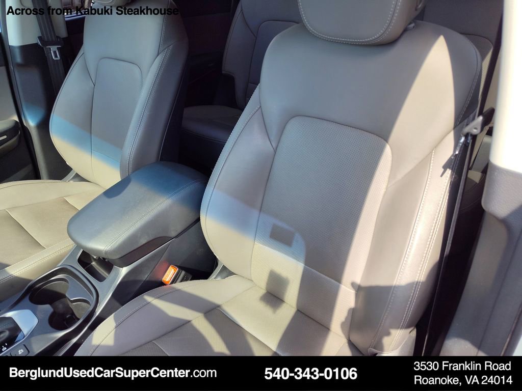 Used 2018 Hyundai Santa Fe SE FWD image 18