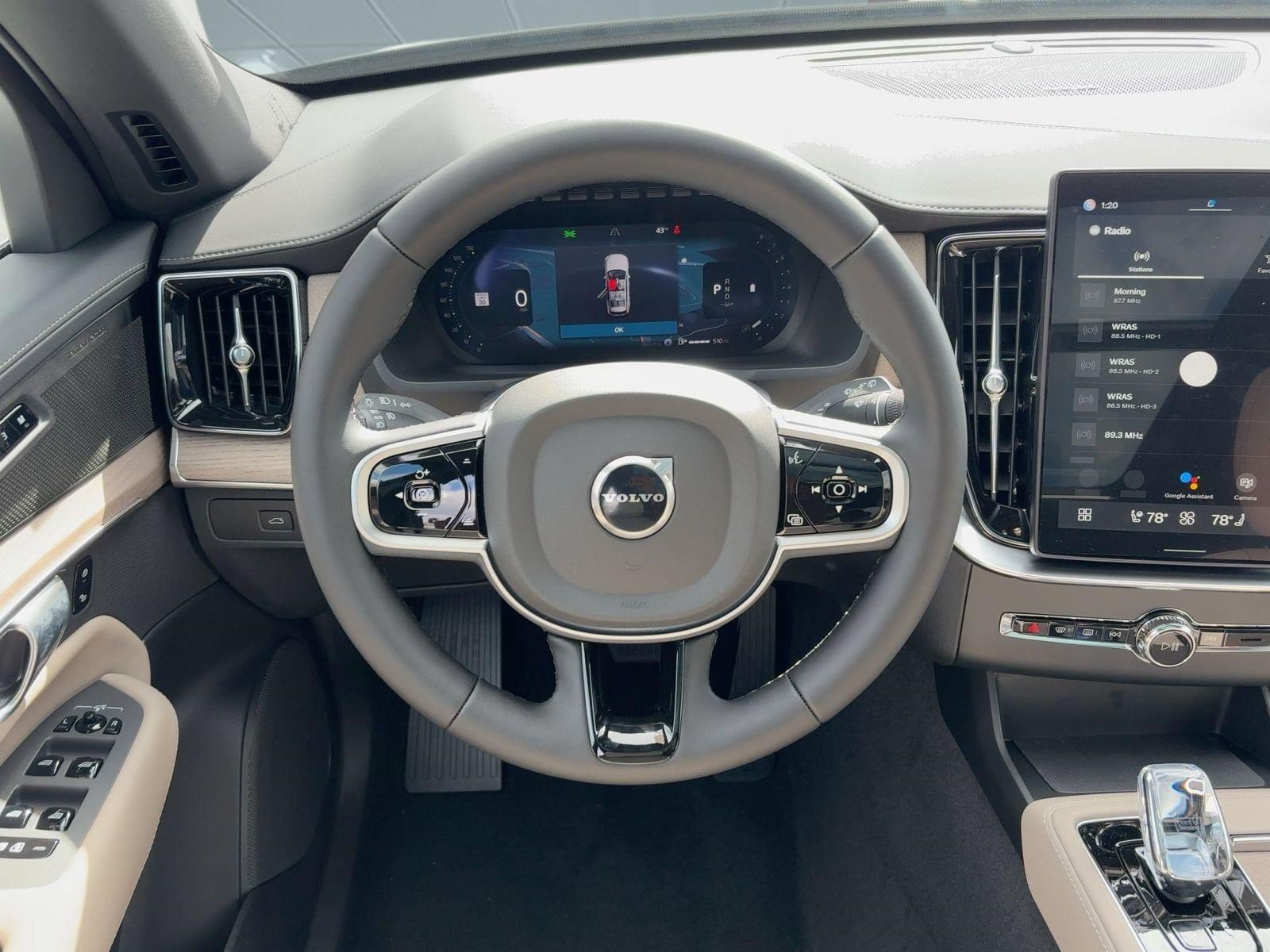 Certified 2026 Volvo XC90 B6 Plus w/ Protection Package AWD/4WD image 25