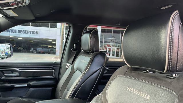 Used 2023 RAM 1500 Laramie AWD/4WD image 15
