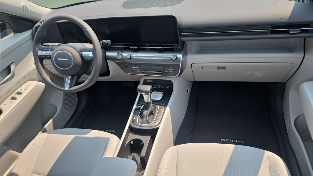 New 2026 Hyundai Kona SEL Sport AWD/4WD image 11