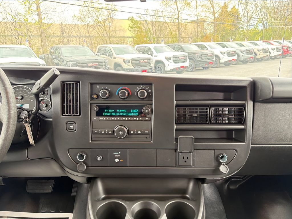 New 2026 GMC Savana 2500 Extended w/ Driver Convenience Package RWD image 18