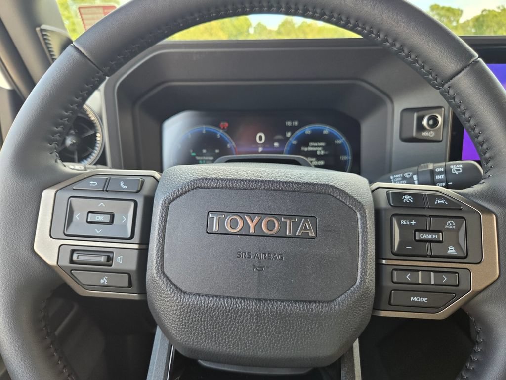Used 2026 Toyota Land Cruiser w/ Premium Package AWD/4WD image 26