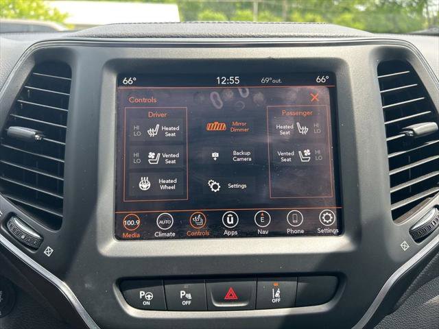 Certified 2023 Jeep Cherokee Altitude Lux w/ Lux Elite Package AWD/4WD image 43