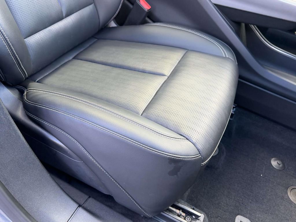 Used 2023 Cadillac Lyriq Luxury image 11