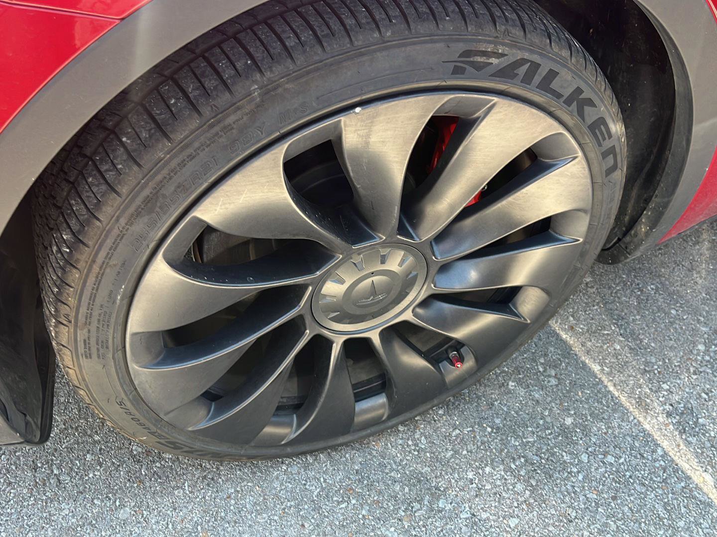 Used 2022 Tesla Model Y Performance AWD/4WD image 4