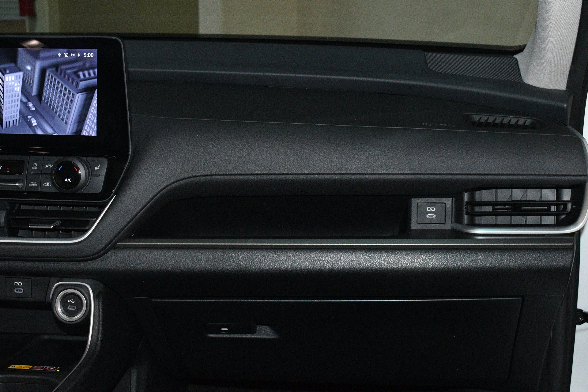 Used 2024 Toyota Grand Highlander FWD image 28