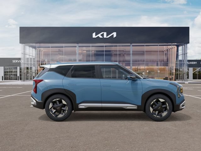 New 2027 Kia Seltos S FWD image 7