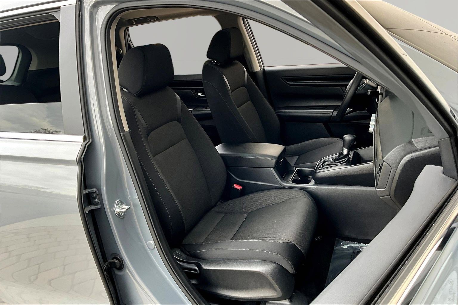 Used 2025 Honda CR-V EX image 28