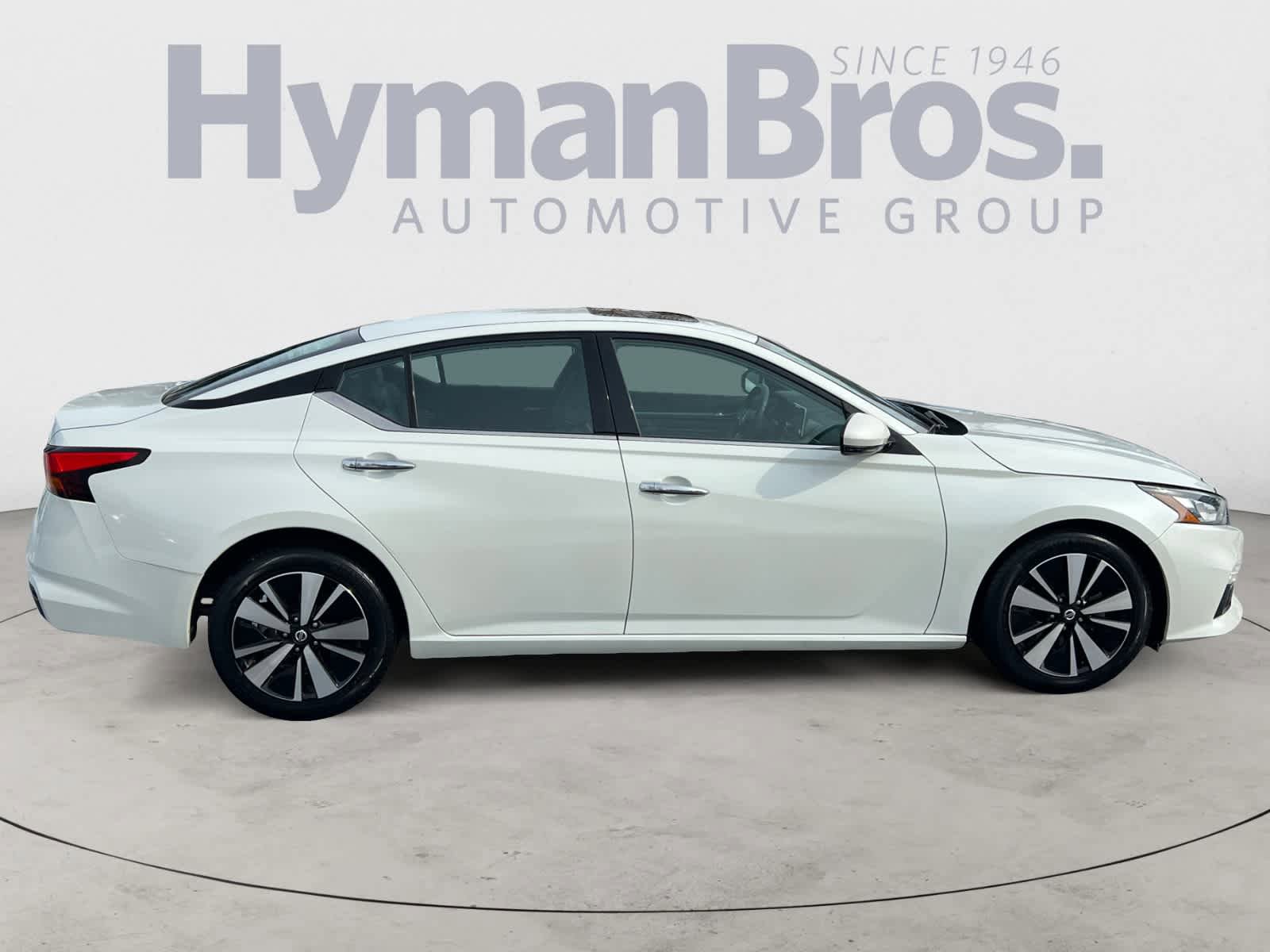 Certified 2022 Nissan Altima 2.5 SL FWD image 2