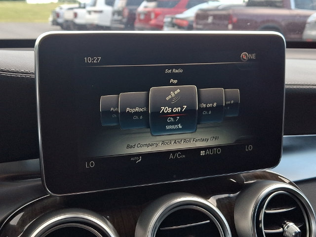 Used 2019 Mercedes-Benz GLC 300 4MATIC image 16