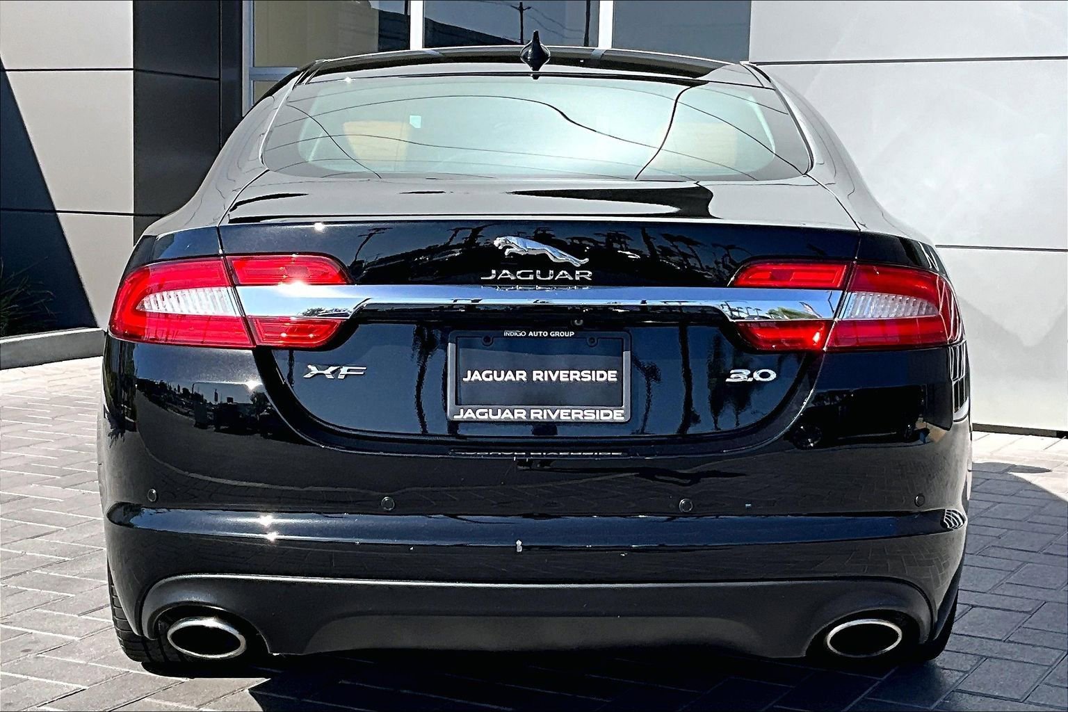 Used 2015 Jaguar XF Portfolio RWD image 4