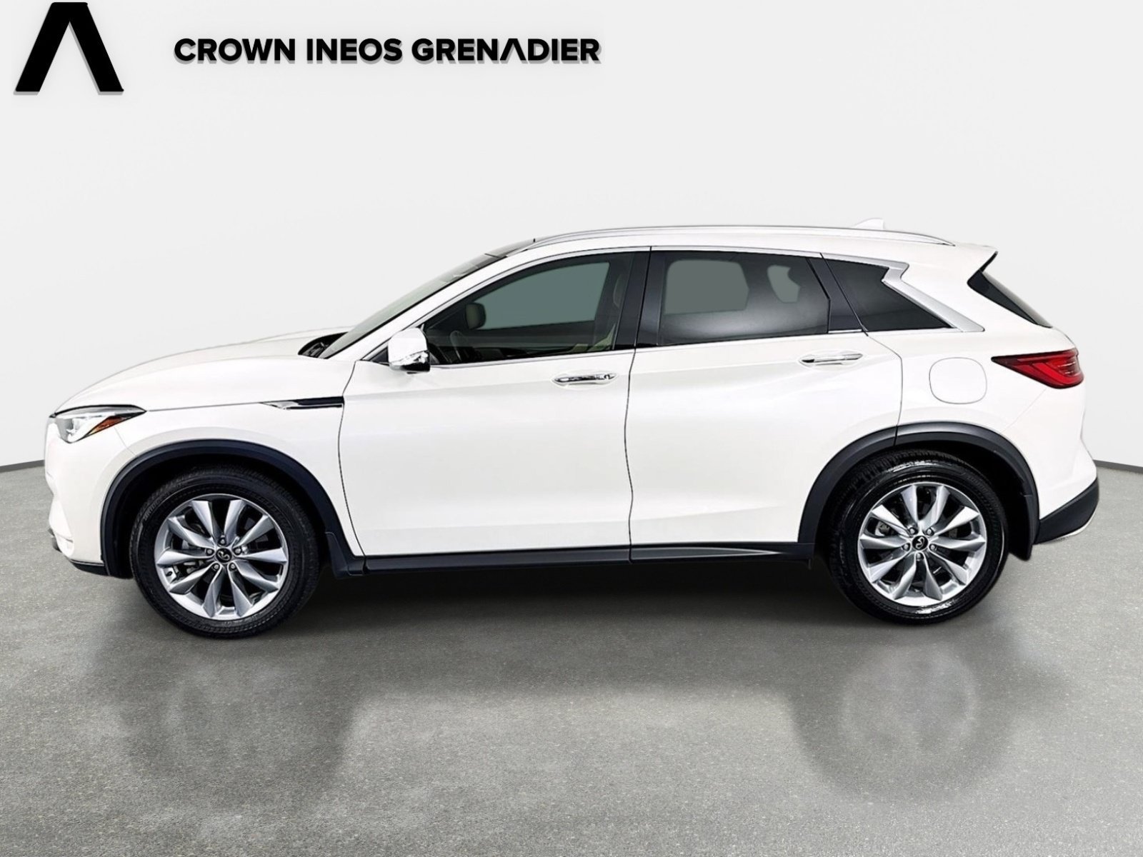 Used 2022 INFINITI QX50 Essential FWD image 8
