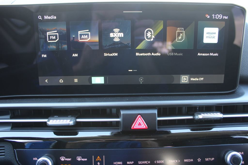 New 2026 Kia Sportage EX image 43