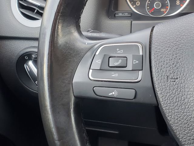 Used 2014 Volkswagen Tiguan S image 20