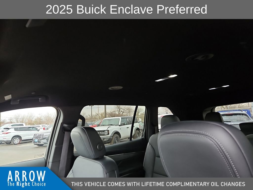 Used 2025 Buick Enclave Preferred image 22