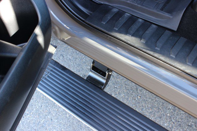 Used 2020 Ford F150 Lariat w/ Equipment Group 502A Luxury image 8