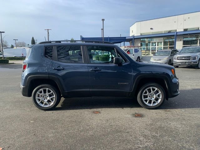 Used 2022 Jeep Renegade Latitude image 7