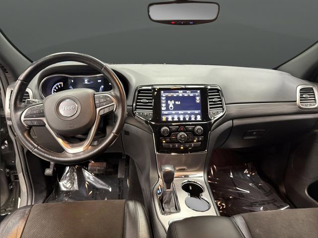 Used 2022 Jeep Grand Cherokee Laredo X image 4