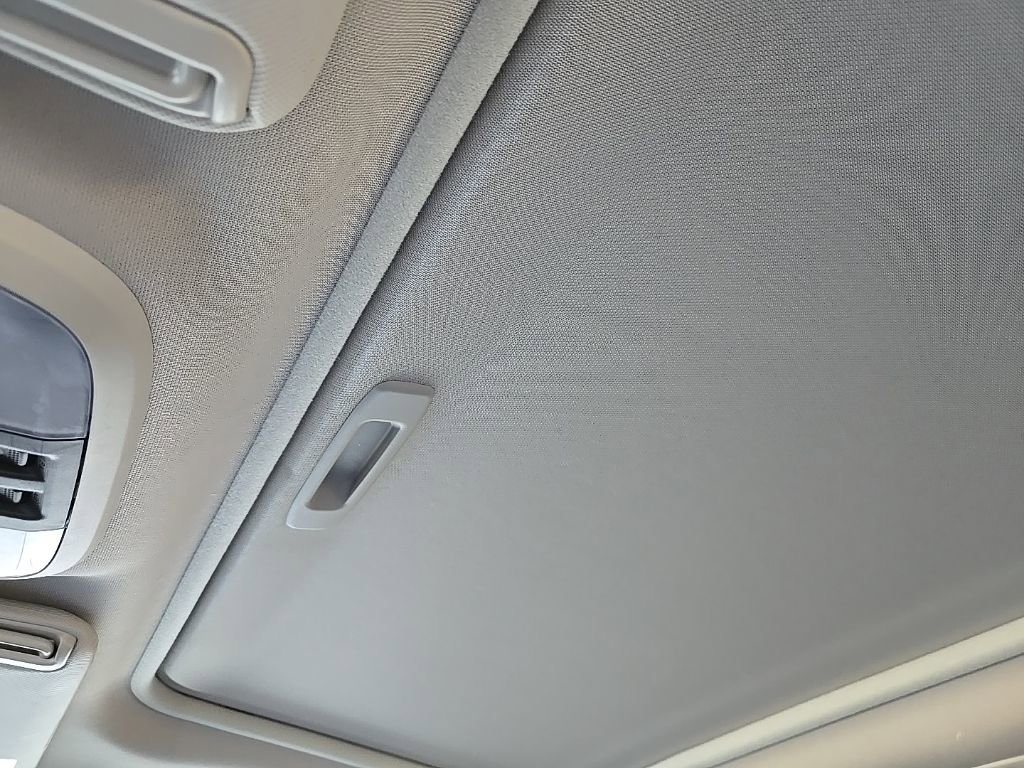 Used 2024 Subaru Crosstrek 2.0i Premium image 36