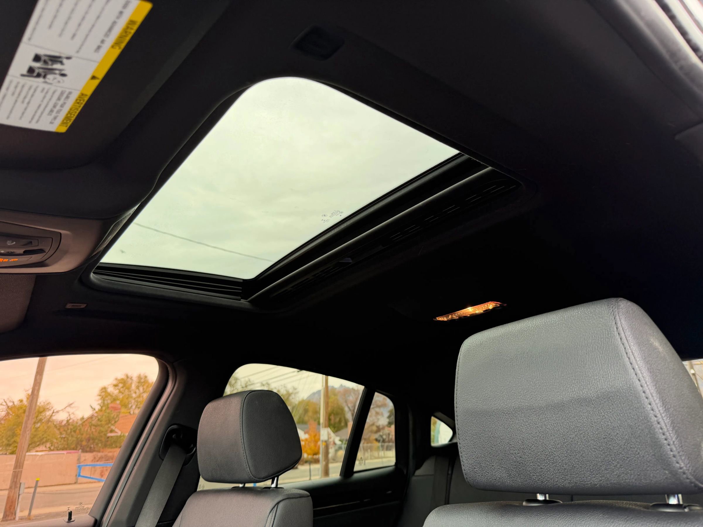 Used 2018 BMW X4 xDrive28i image 17