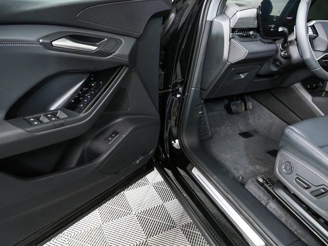 New 2025 Audi Q6 e-tron Premium image 7