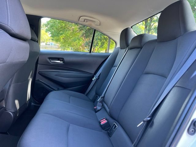 Used 2021 Toyota Corolla LE FWD image 16