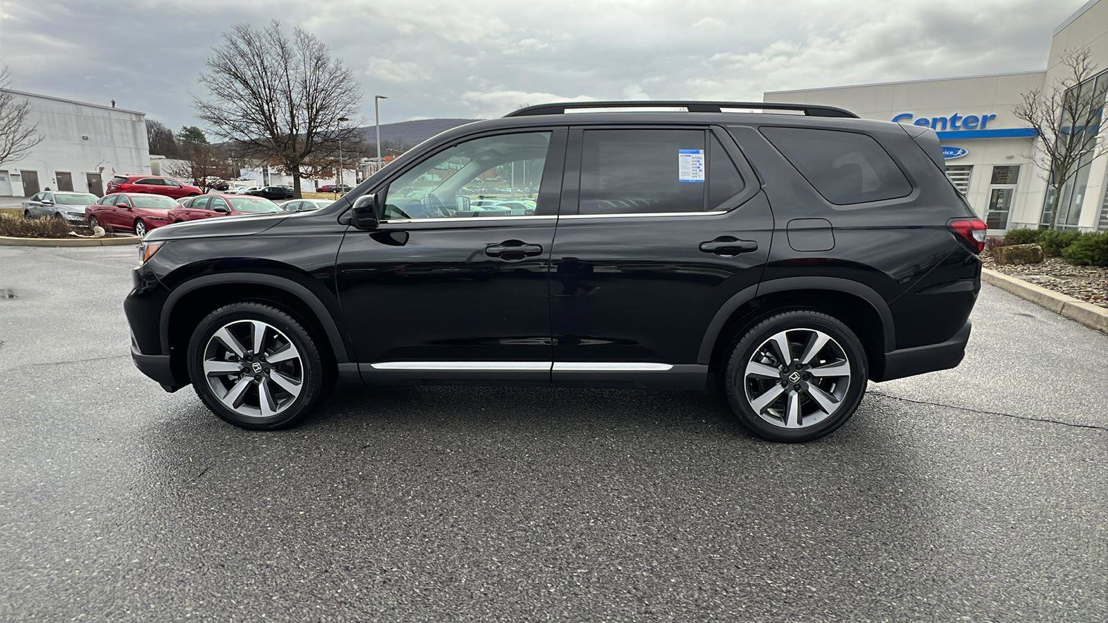 Certified 2023 Honda Pilot Elite image 7