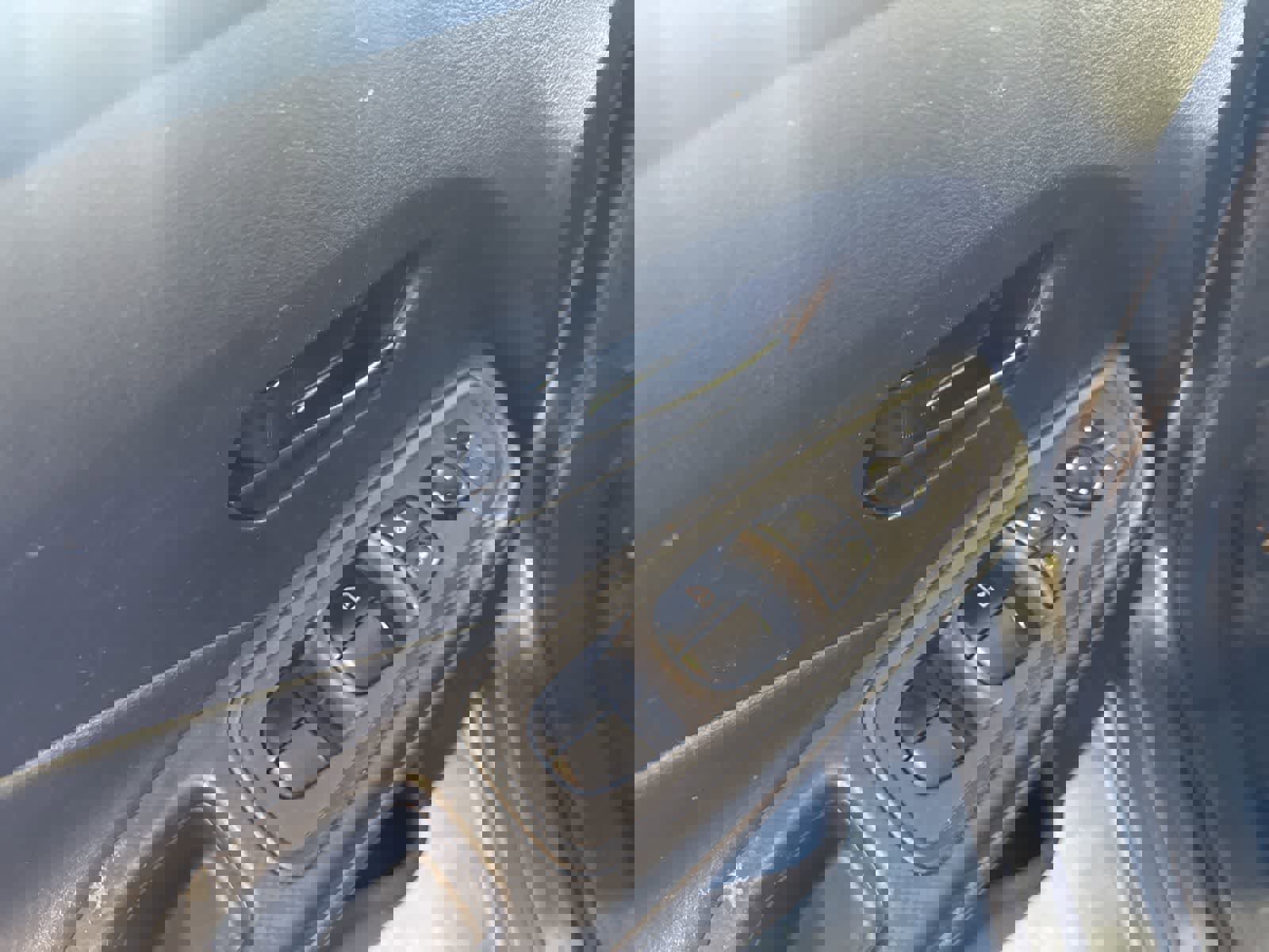 Used 2024 Nissan Versa S w/ S Plus Package image 18